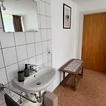 Room!moor Bed & Breakfast *